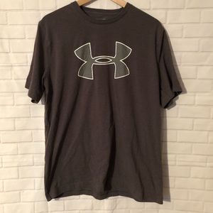 Under Armour T-Shirt. Loose Fit. Heat Gear. Sz L